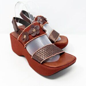 Vintage Y2K Nine West Brown Chunky Platform Sandals Women's Sz 9 Beading Floral